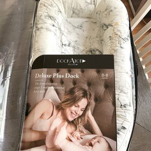 Dockatot Deluxe+ Carrara Marble 0-8 months